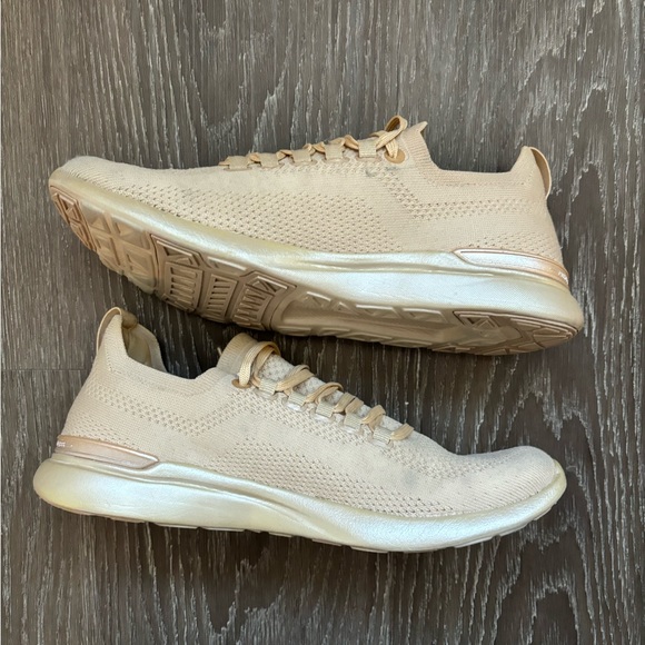 APL Techloom Breeze Sneakers in Ivory - Picture 3 of 6